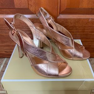 NWT MICHAEL Michael Kors Metallic Sandal